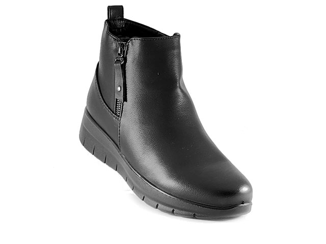 Дамска бота Гигант 6010-1 Черни